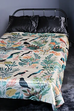 Купить покрывало 140х200 см с полной запечаткой "Flaro and fauna"