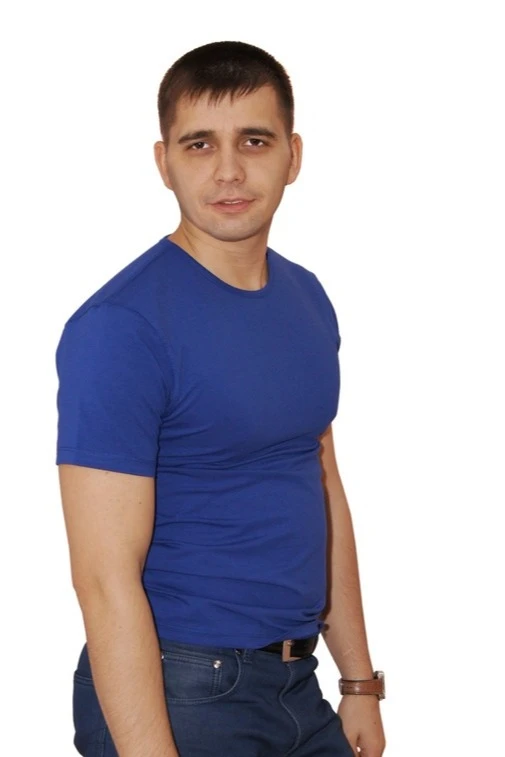 Купить темно-синюю футболку Степ унисекс Купить темно-синюю футболку Степ унисекс