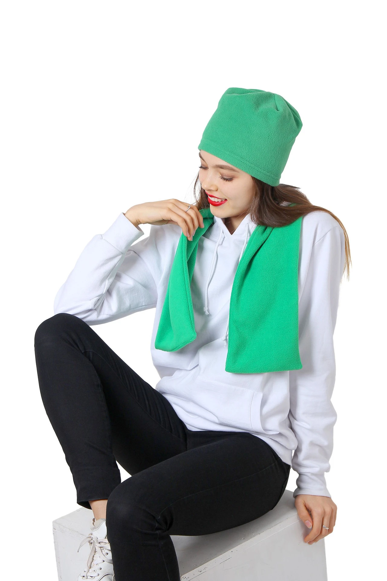 Шапка Вайт флисовая однослойная взрослая, однотонная зеленая#7 Шапка Вайт флисовая однослойная взрослая, однотонная зеленая#7