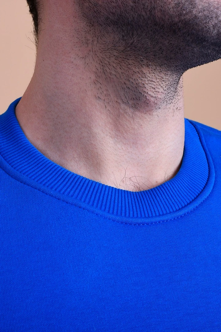 Свитшот Тревис из футера унисекс, однотонная "Winter park"#1