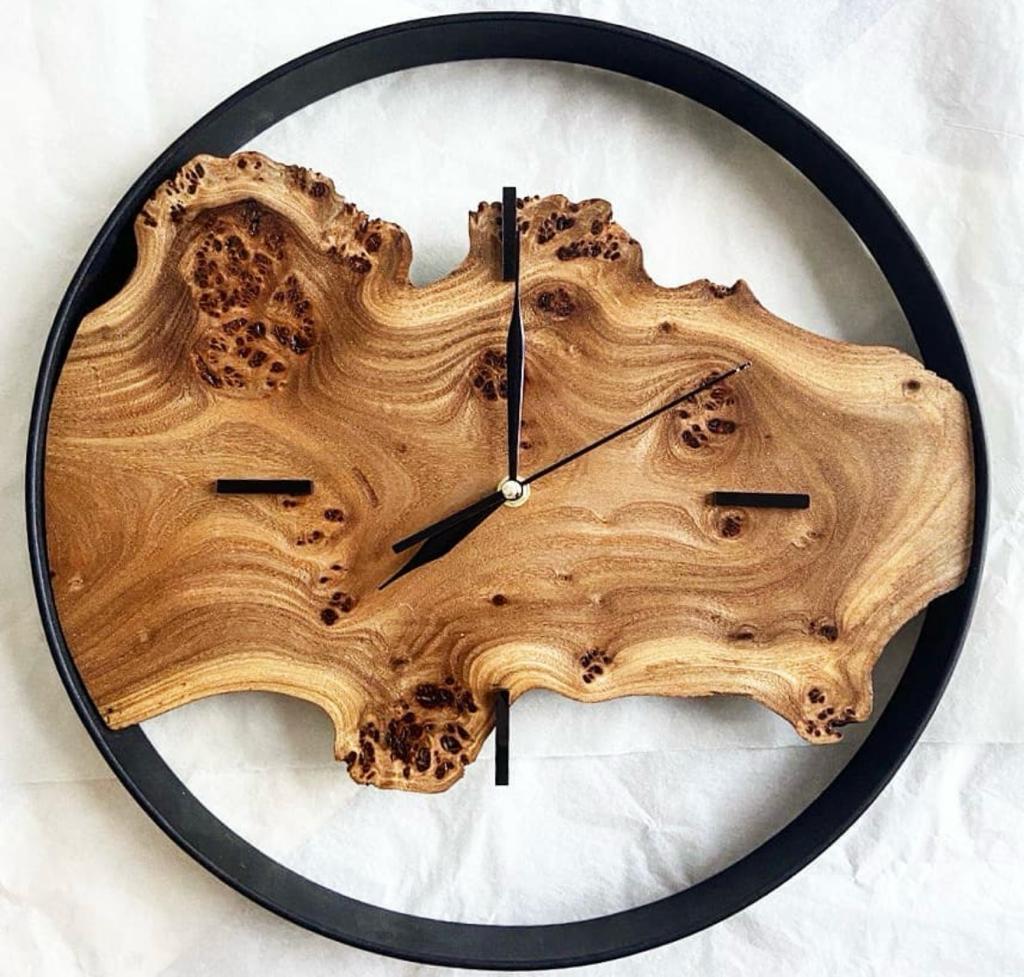 Салфетница из карагача Салфетница из карагача