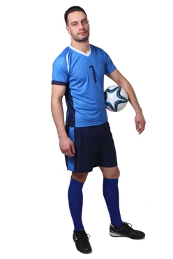 Купить футбольную форму взрослую Эйр  "BROOKS"