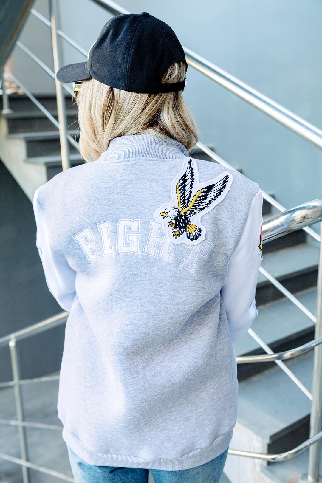 Купить бомбер Стайл из футера унисекс, однотонный "Fight"