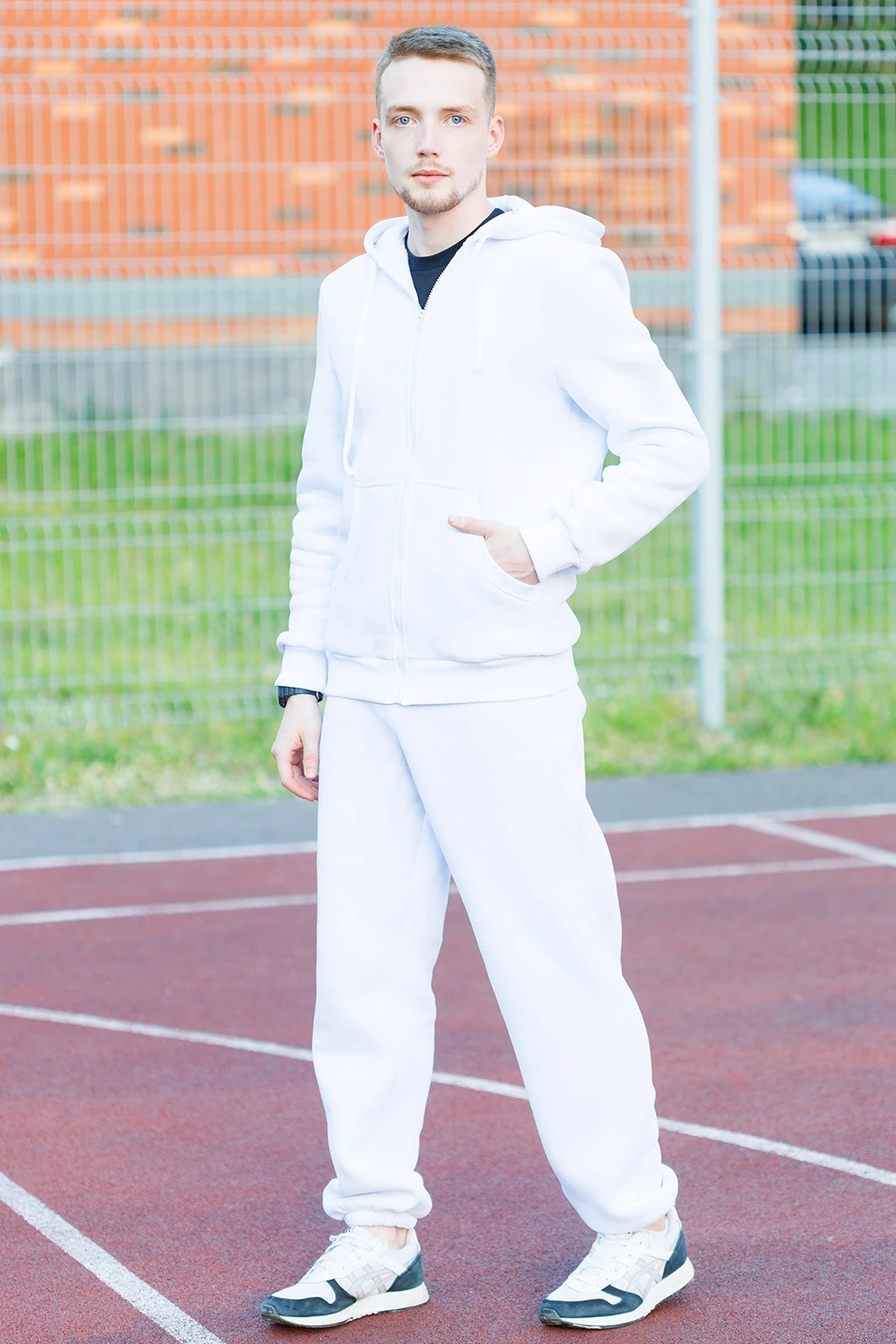 Брюки Хит из футера с начесом мужские, однотонные белые#1