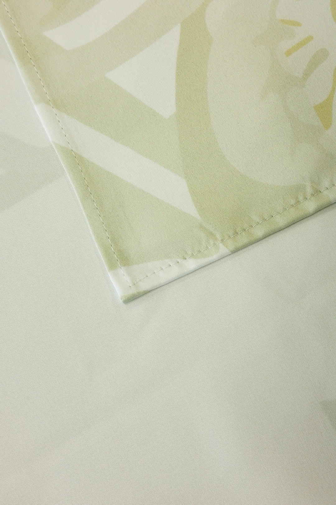 Скатерть прямоугольная 135х180 см, с полной запечаткой (полиэстер) "Freedom nature"#1