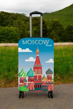 Купить чехол для чемодана (S) с принтом "Moscow"