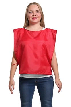 Купить накидку красную 50х55 см