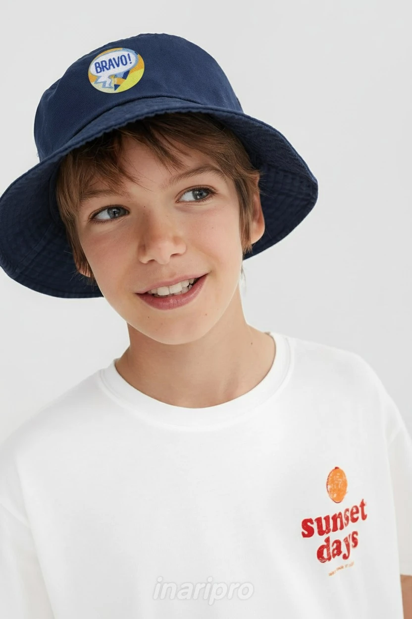 Наклейка-стикер Круг 3х3 см с печатью "Bravo"#2