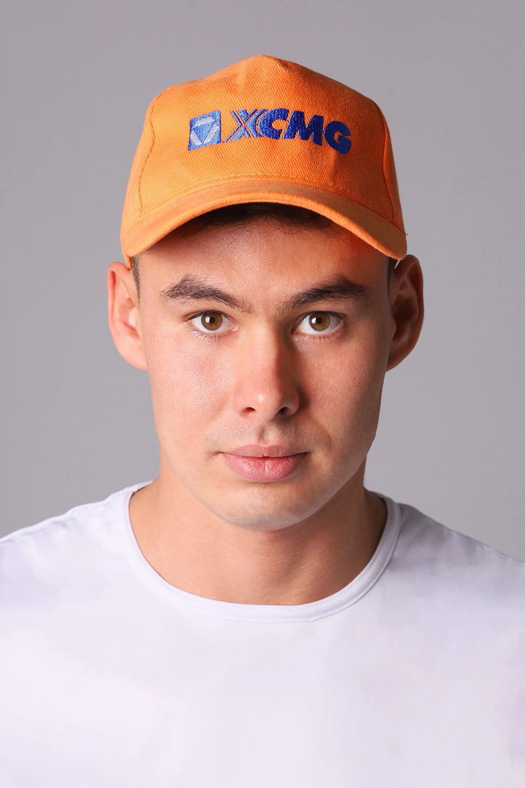 Купить бейсболку Спайк пятиклинку взрослая, однотонная "XCMG" Купить бейсболку Спайк пятиклинку взрослая, однотонная "XCMG"