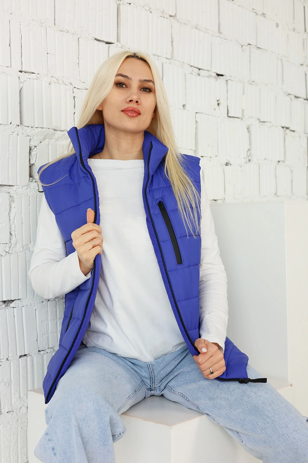 Жилет Эмбер на синтепоне со стежкой унисекс, однотонный синий#2