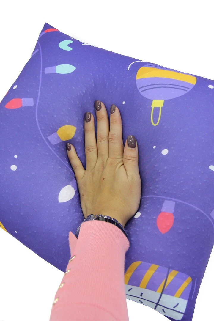 Подушка 35х35 см, с принтом "Christmas tree decorations"#1 Подушка 35х35 см, с принтом "Christmas tree decorations"#1