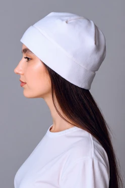 Купить шапку флисовую взрослую белую (однослойная)