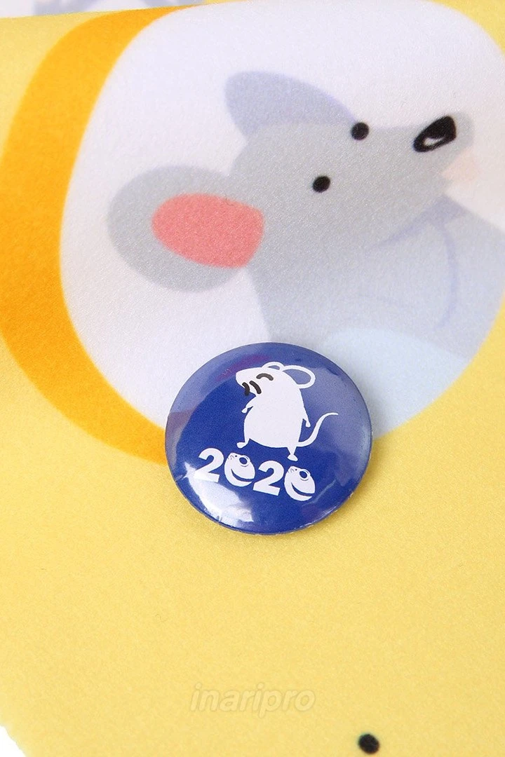 Значок закатной диаметр 25 мм, с принтом "2020"#2 Значок закатной диаметр 25 мм, с принтом "2020"#2