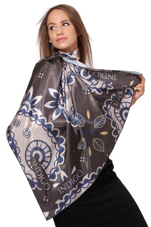 Купить платок Шанель 90Х90 см, с полной запечаткой