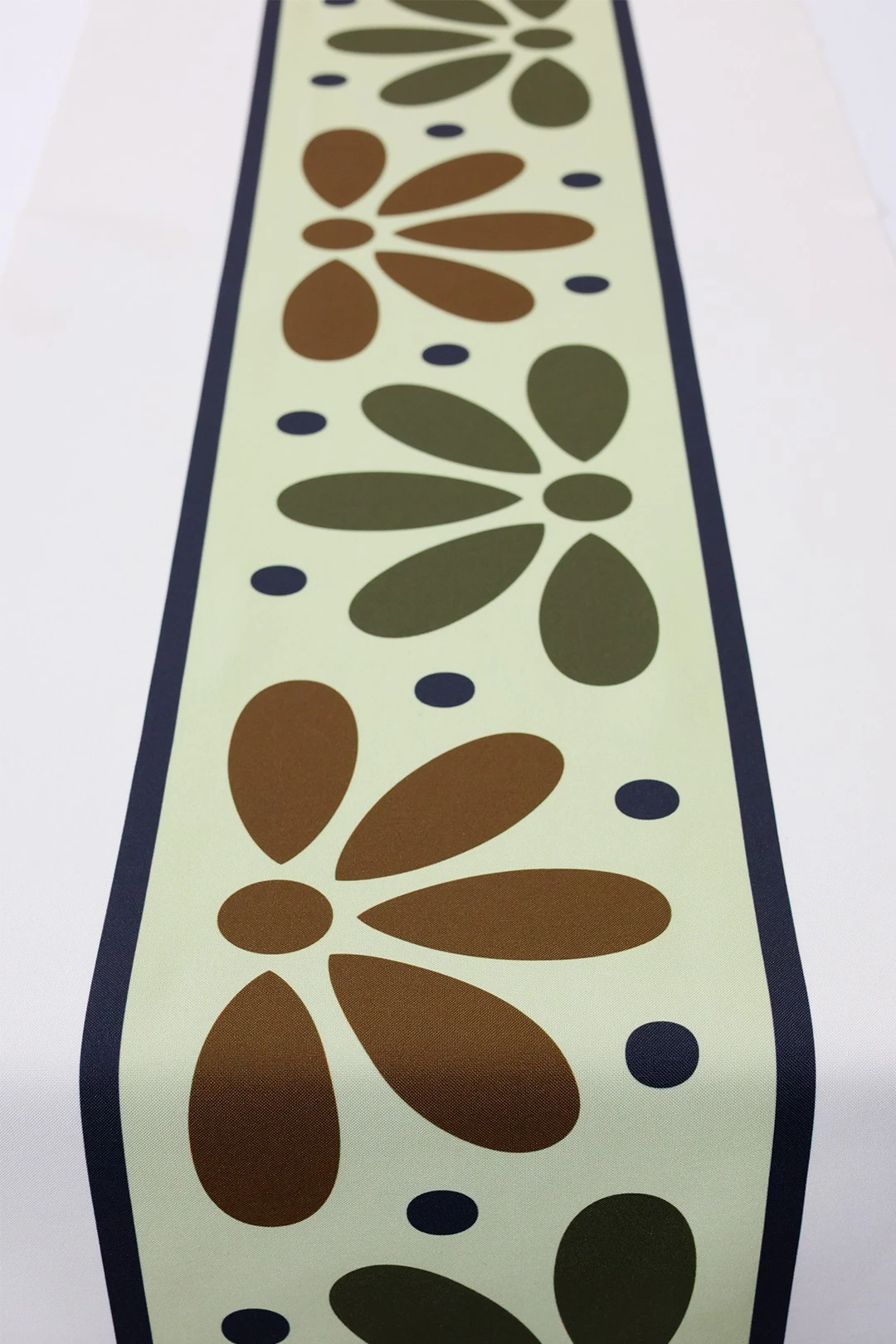 Раннер прямоугольный 40х150 см, с полной запечаткой (полиэстер) "Flower"#1