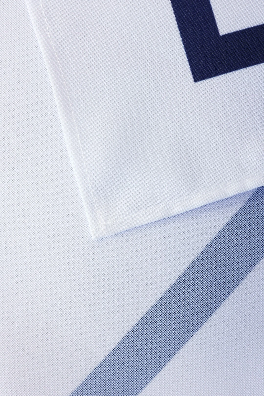 Скатерть прямоугольная 130х200 см, с полной запечаткой (полиэстер) "Blue lines"#1