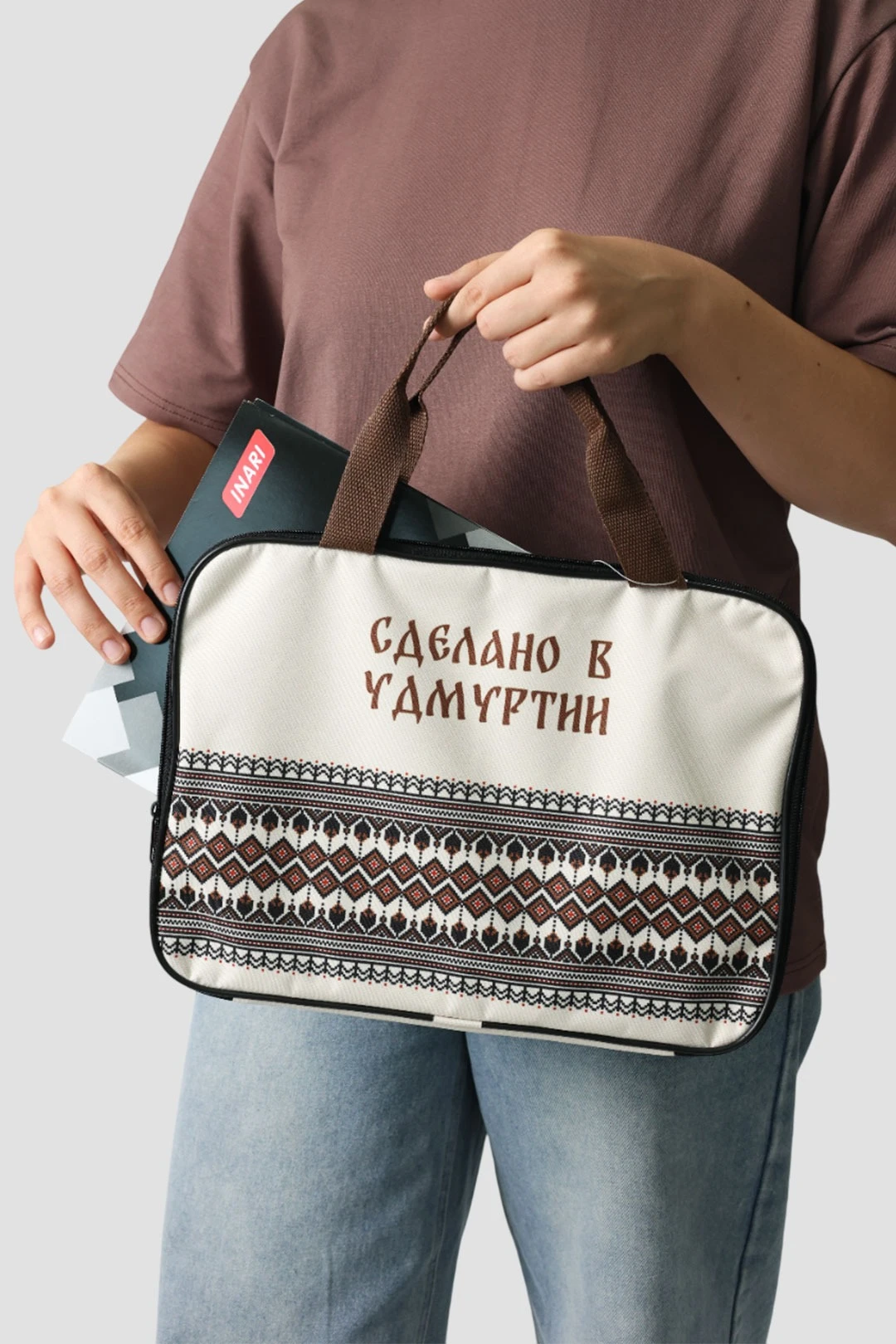 Купить сумку Ворд с ручками 25х35 см, с принтом "Made in Udmurtia"