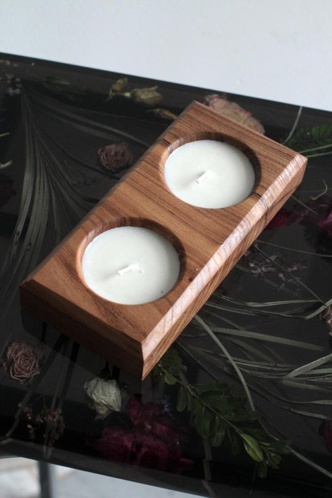 Сумка изготовлена из натуральной кожи
Боковинки из капового карагача и эпоксидной смолы Сумка изготовлена из натуральной кожи
Боковинки из капового карагача и эпоксидной смолы