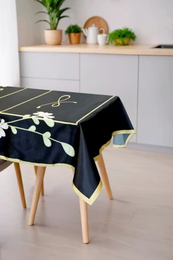 Купить скатерть прямоугольная 135х180 см, с полной запечаткой (полиэстер) "Lily"