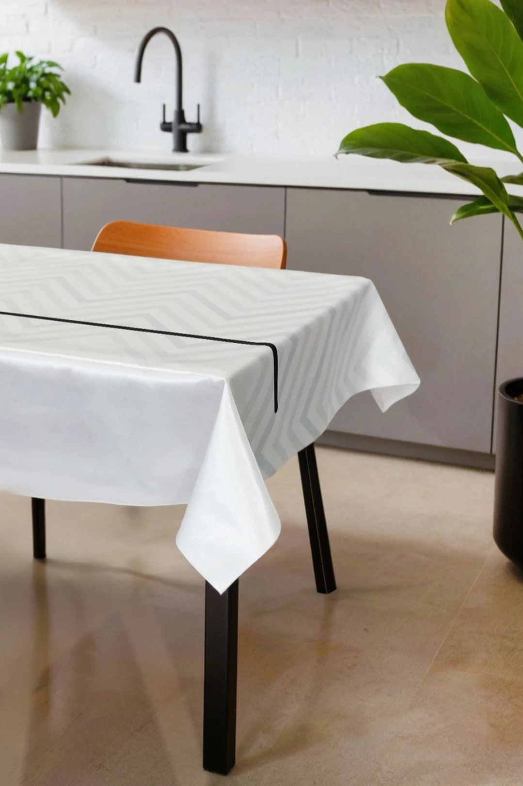 Купить скатерть квадратная 70х70 см, с полной запечаткой "UP"