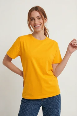 Купить футболку Ампир унисекс, однотонную желтую (хлопок)