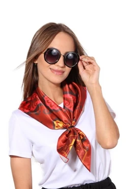 Платок Шанель 70х70 см, с полной запечаткой#1