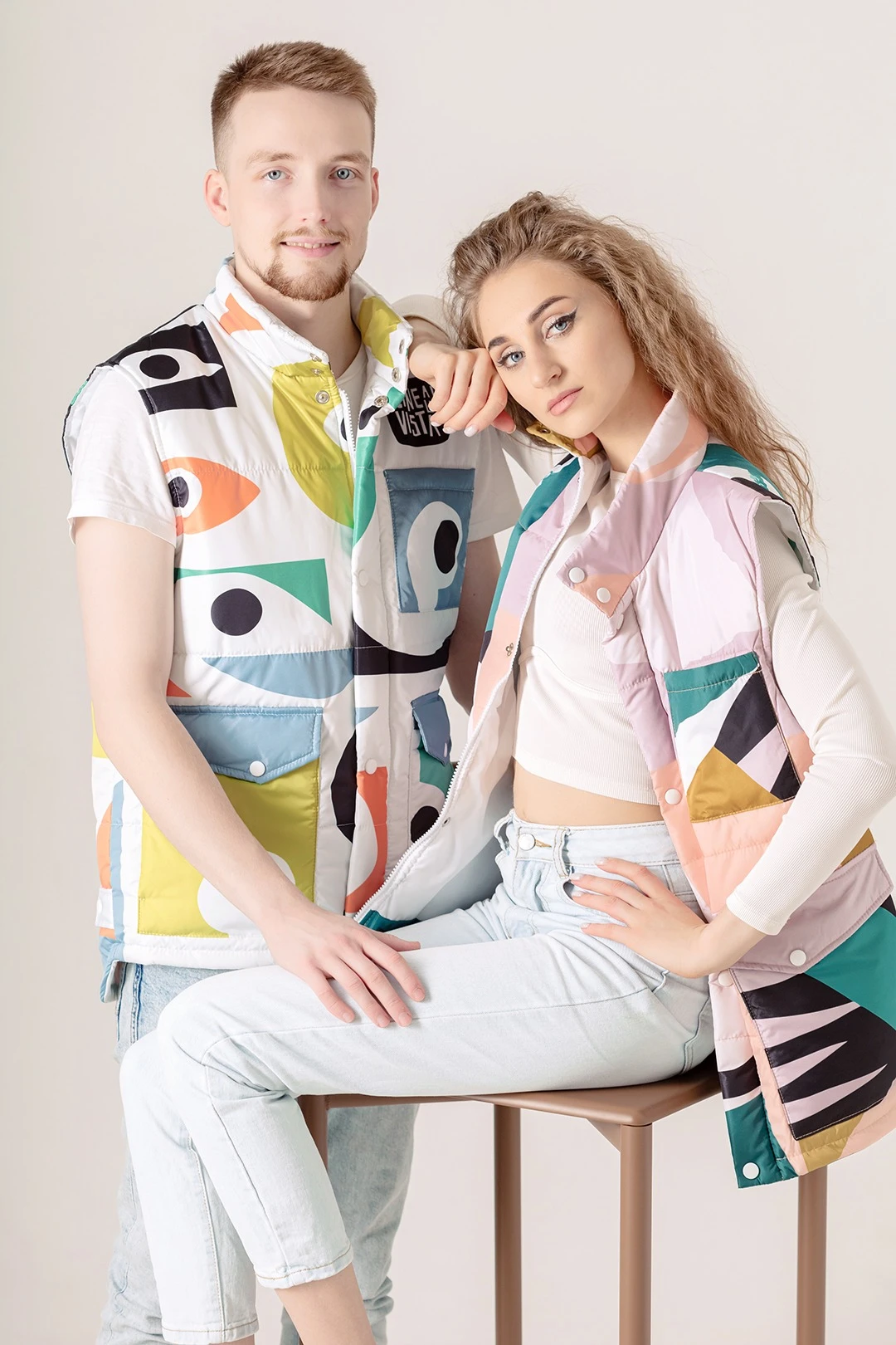 Жилет Хайк на синтепоне унисекс, с полной запечаткой "Cine Vista"#3 Жилет Хайк на синтепоне унисекс, с полной запечаткой "Cine Vista"#3