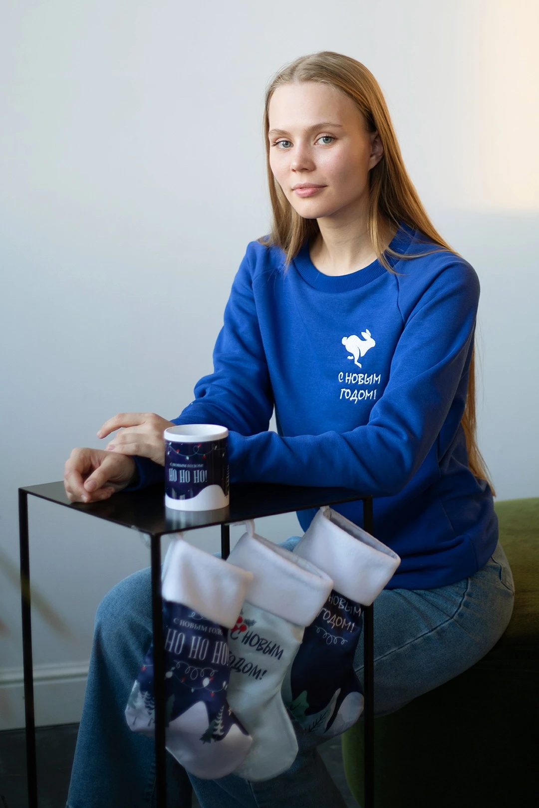 Купить лонгслив Мигель из футера унисекс, однотонный "С новым годом" Купить лонгслив Мигель из футера унисекс, однотонный "С новым годом"