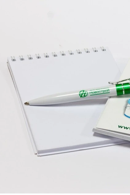 Купить блокнот фирменный на пружине формат А6 (листы без печати) Купить блокнот фирменный на пружине формат А6 (листы без печати)