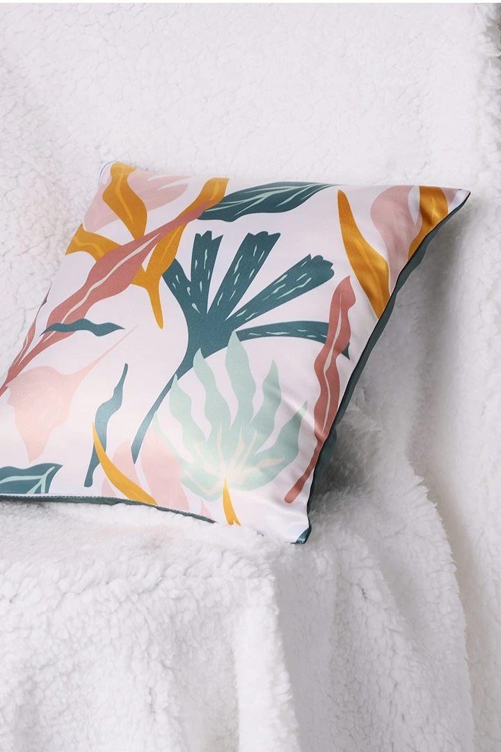 Купить наволочку из сатена 30x30 см, с полной запечаткой "Пальма" Купить наволочку из сатена 30x30 см, с полной запечаткой "Пальма"