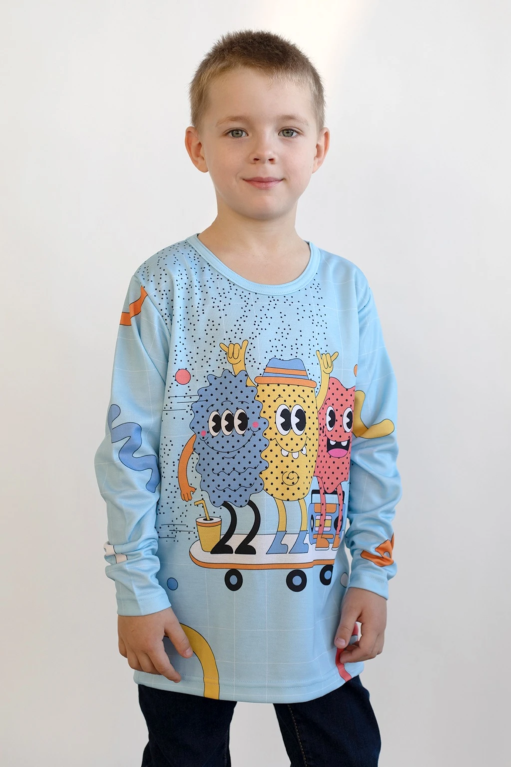 Купить лонгслив Гэлэкси Плюс детский с полной запечаткой "Crackers" Купить лонгслив Гэлэкси Плюс детский с полной запечаткой "Crackers"