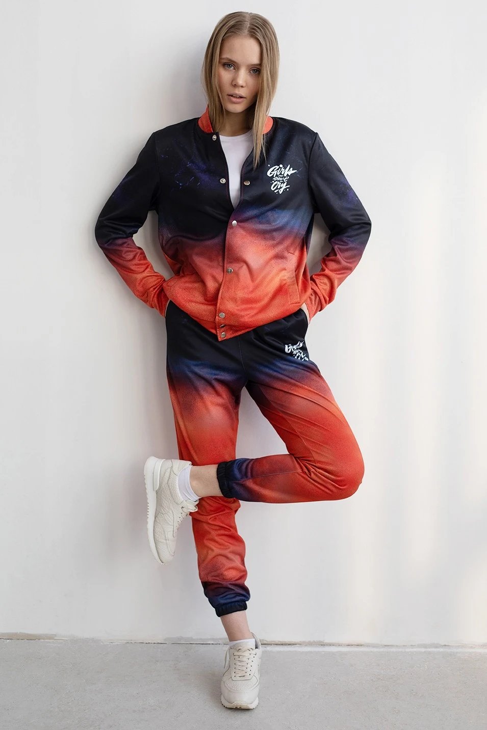 Брюки Экшен зауженные женские с полной запечаткой "Merge"#2