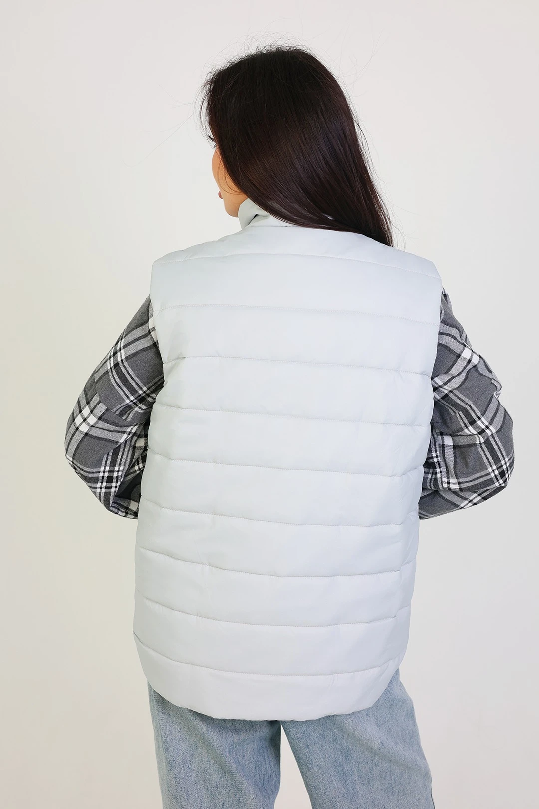 Жилет Эмбер на синтепоне со стежкой унисекс, однотонный#8 Жилет Эмбер на синтепоне со стежкой унисекс, однотонный#8