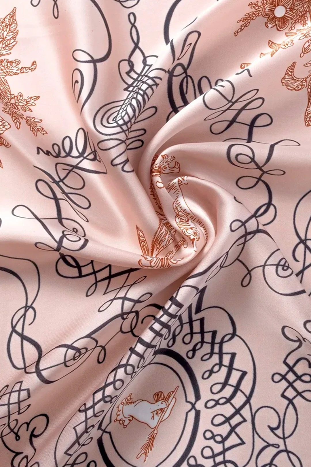 Купить косынку Шарлотта 70х70х100 см, с полной запечаткой "Aristrocrat"