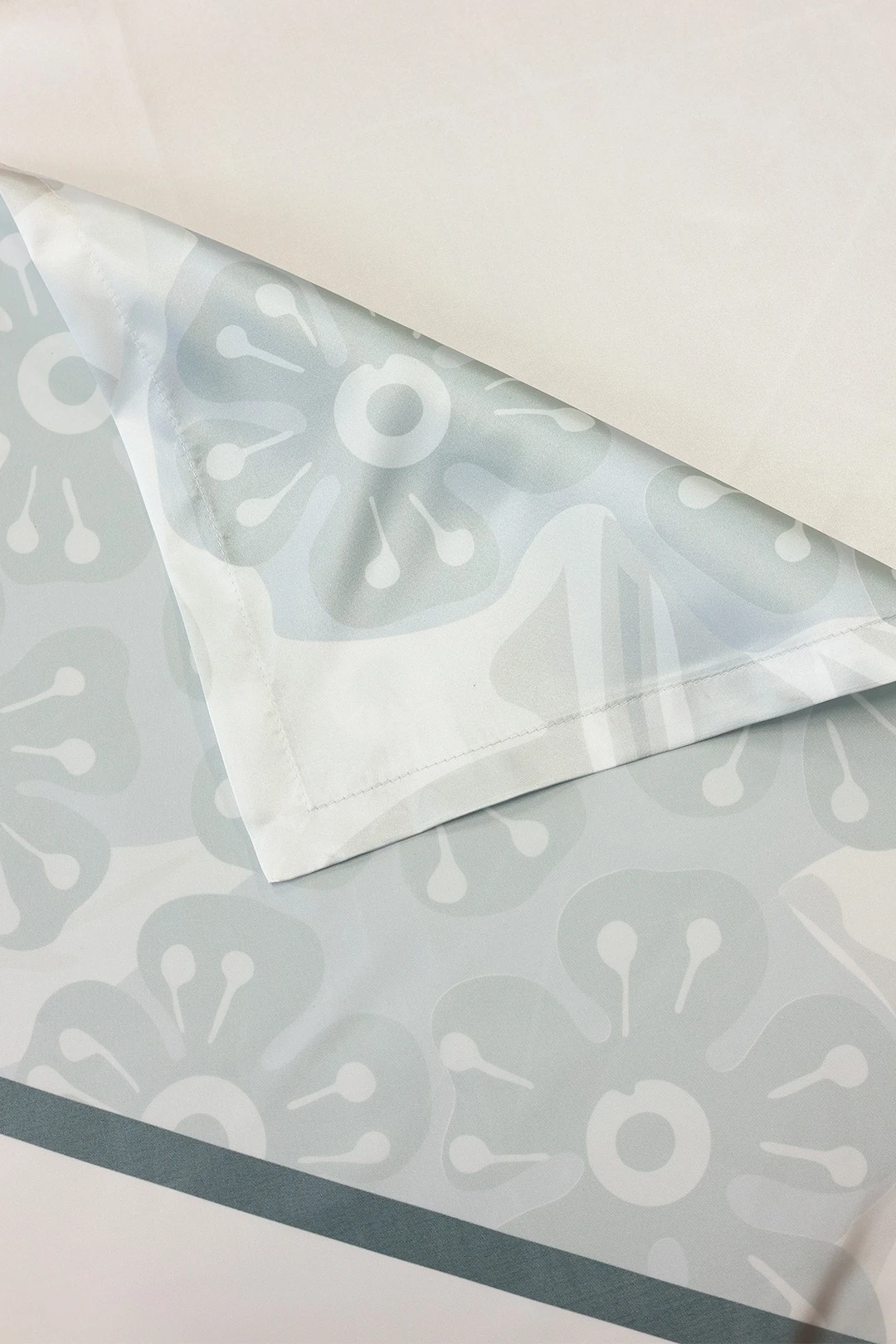 Скатерть прямоугольная 130х200 см, с полной запечаткой (полиэстер) "Lobelia"#2