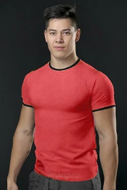 Купить черно-розовую футболку Атлетик унисекс