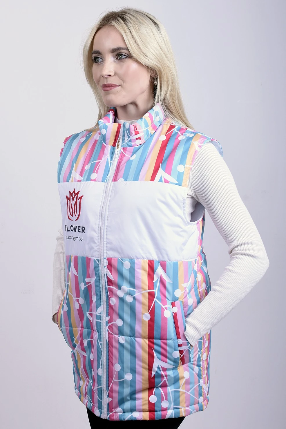 Жилет Портер на синтепоне со стежкой унисекс, с полной запечаткой "Flower"#2 Жилет Портер на синтепоне со стежкой унисекс, с полной запечаткой "Flower"#2