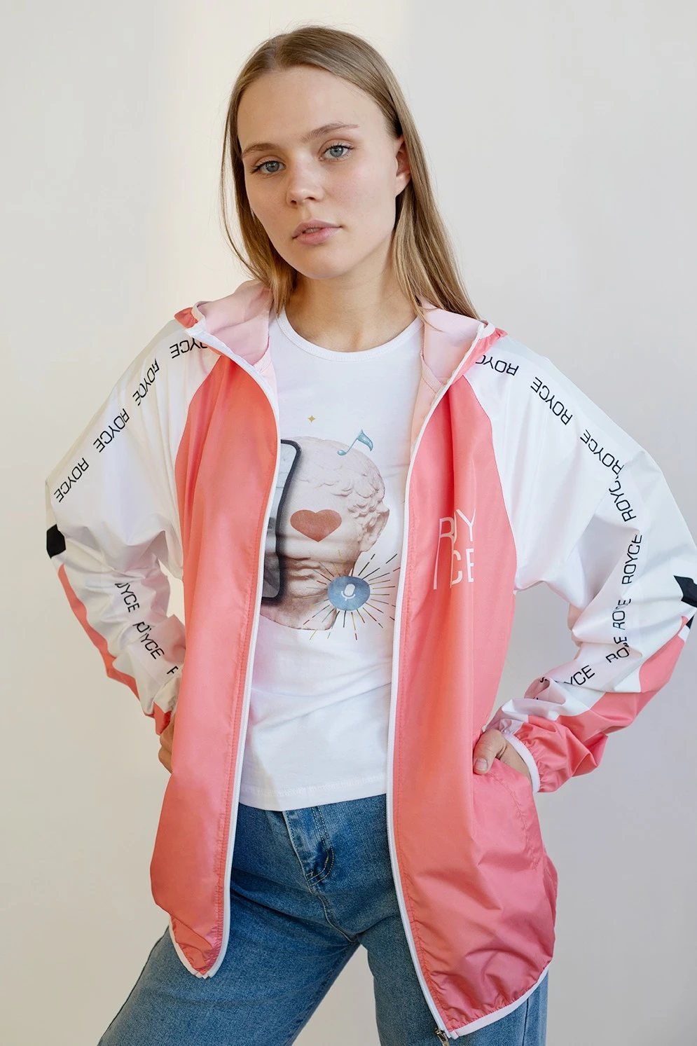 Ветровка Ройс с капюшоном унисекс, с полной запечаткой "RoycePink"