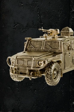 Купить коллекционную фигурку из латуни Бронеавтомобиль "Тигр-М" с РЭБом "Оберег"