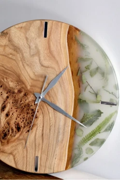 Часы настенные дерево со смолой, D30/40 см