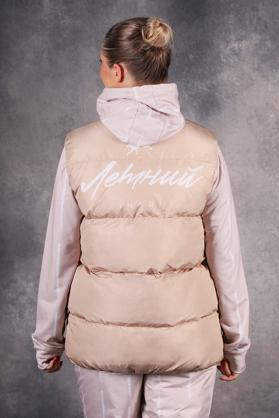 Жилет Морган Лайт с подкладом из лебяжьего пуха унисекс, с полной запечаткой "Summer"#3 Жилет Морган Лайт с подкладом из лебяжьего пуха унисекс, с полной запечаткой "Summer"#3