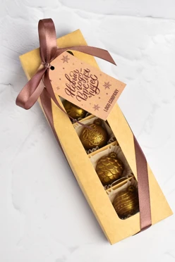 Купить конфеты ручной работы Новогодние елочные шары (игрушки) 5 штук. 70гр. (255)