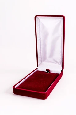 Купить футляр флокированный 62х115х25 мм, бордо