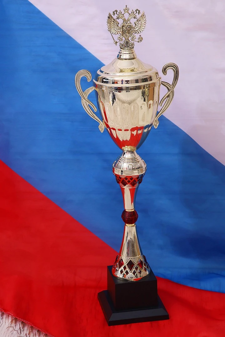 Кубок ИК0086 с крышкой#2