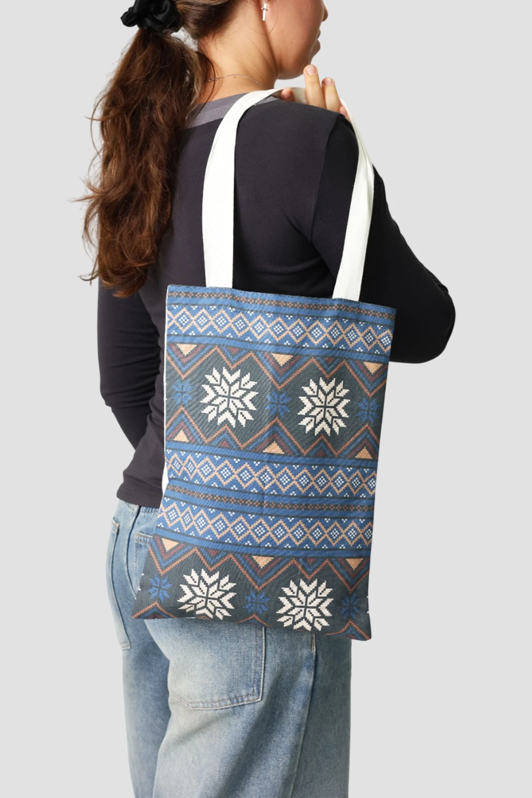 Купить сумку Айрис из льна 25х35 см, с принтом на одной стороне "Dark ornament"