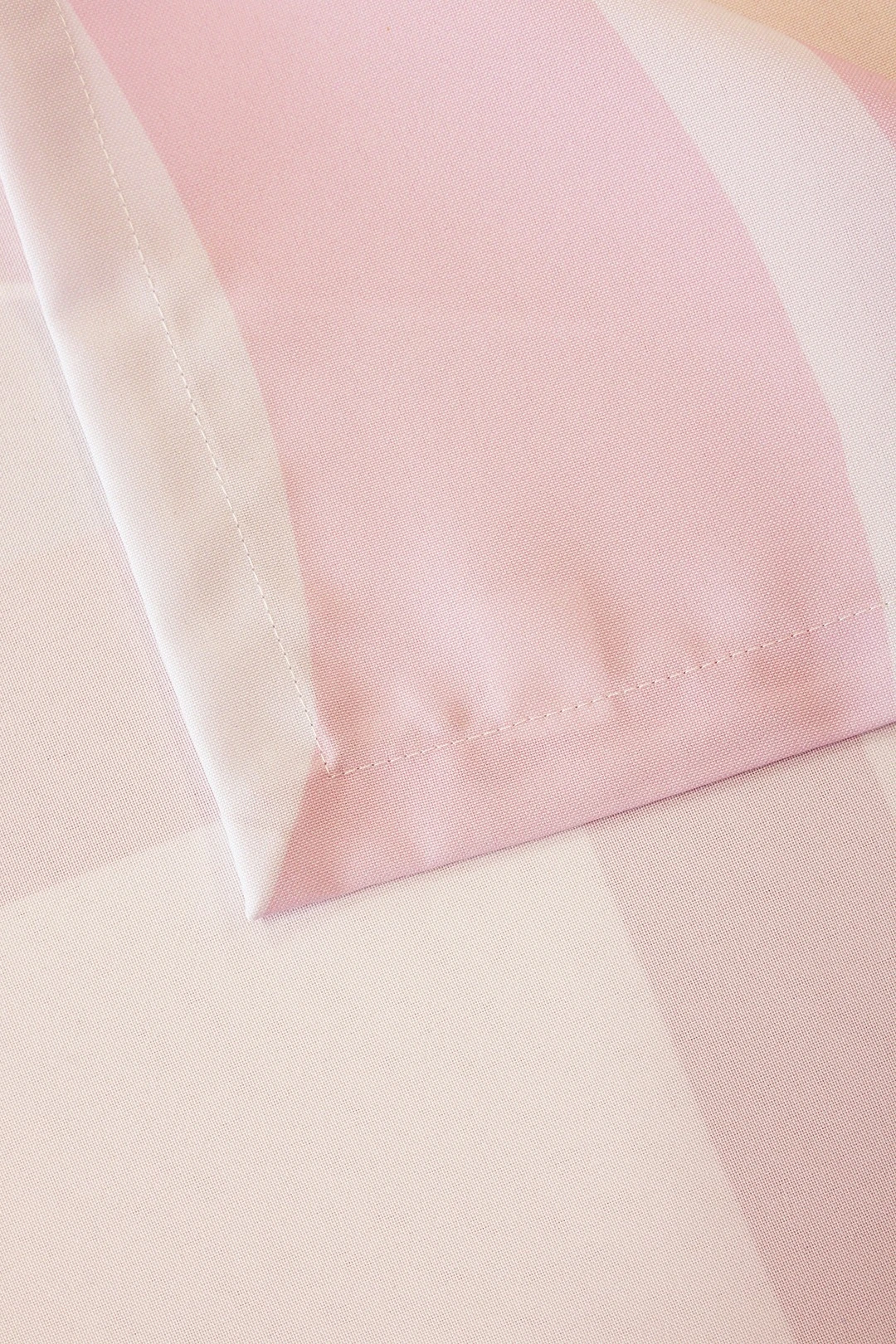 Скатерть прямоугольная 120х200 см, с полной запечаткой (полиэстер) "Pink waves"#1