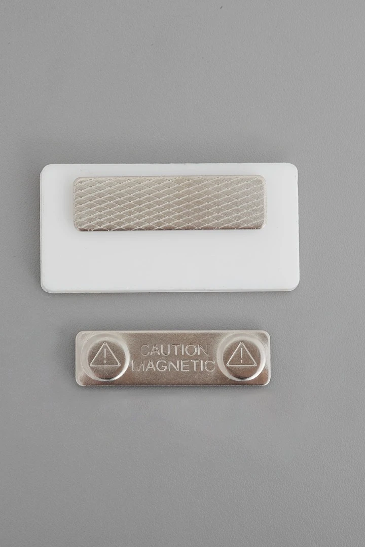 Бейдж из акрила с заливкой смолой 30х60 мм "Art-studio"#3 Бейдж из акрила с заливкой смолой 30х60 мм "Art-studio"#3