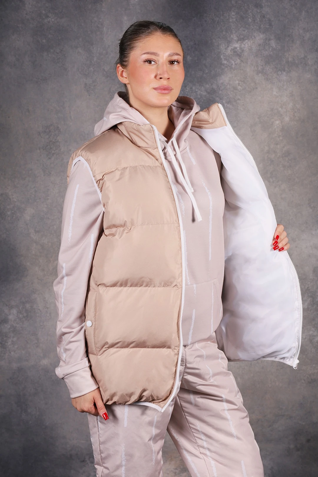 Жилет Морган Лайт с подкладом из лебяжьего пуха унисекс, с полной запечаткой "Summer"#4 Жилет Морган Лайт с подкладом из лебяжьего пуха унисекс, с полной запечаткой "Summer"#4