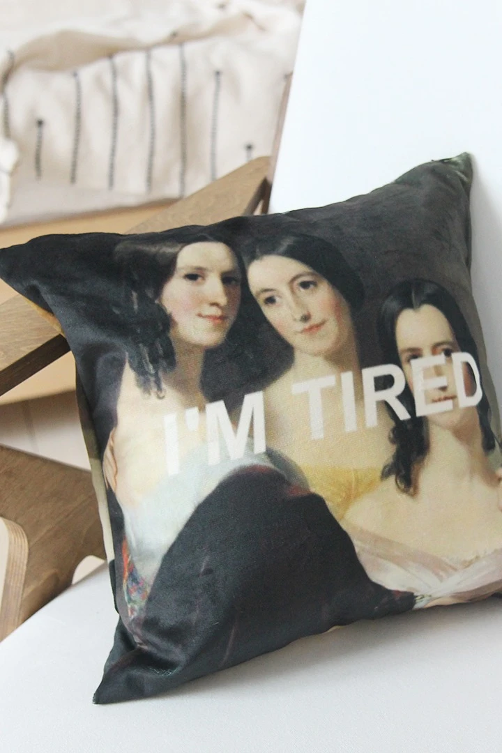 Купить подушку 30х30 см, с принтом "I am tired"