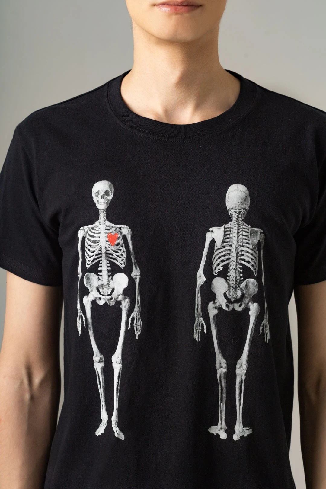 Футболка Мэдисон унисекс, однотонная "Dva Skeleta"#1